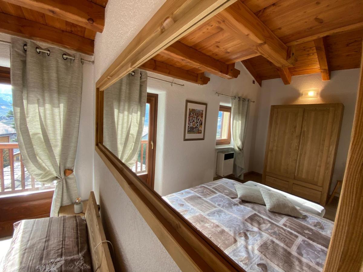Grenier Du Coeur Apartment Aosta Exterior foto