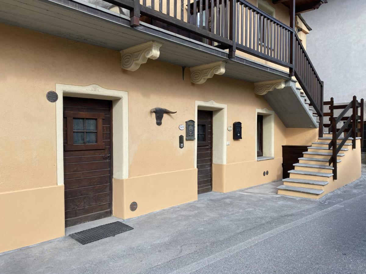 Grenier Du Coeur Apartment Aosta Exterior foto