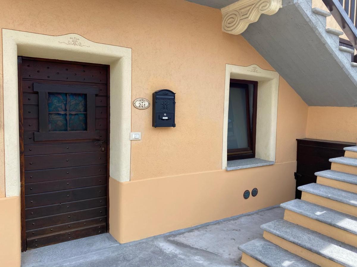 Grenier Du Coeur Apartment Aosta Exterior foto