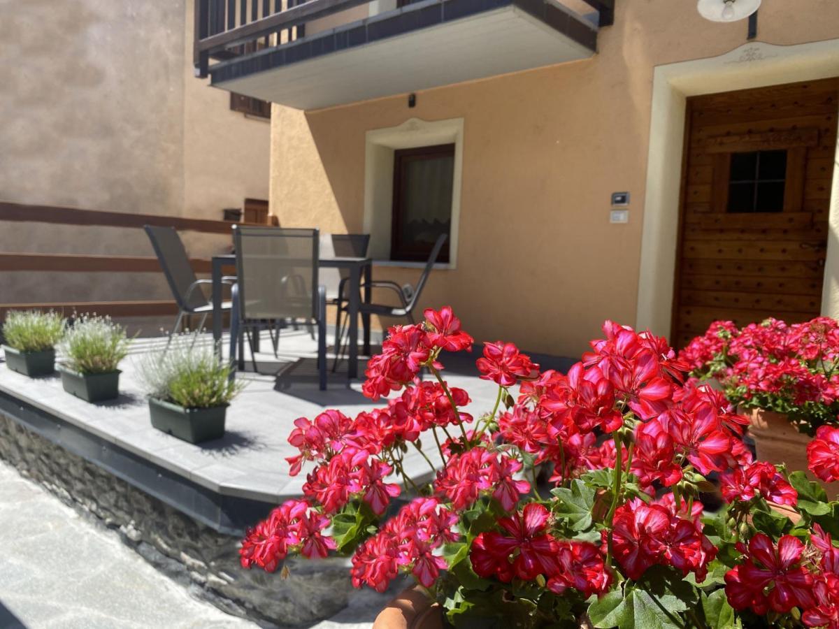 Grenier Du Coeur Apartment Aosta Exterior foto